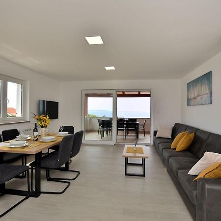 Apartments Villa Sofia Мартиншчица Экстерьер фото