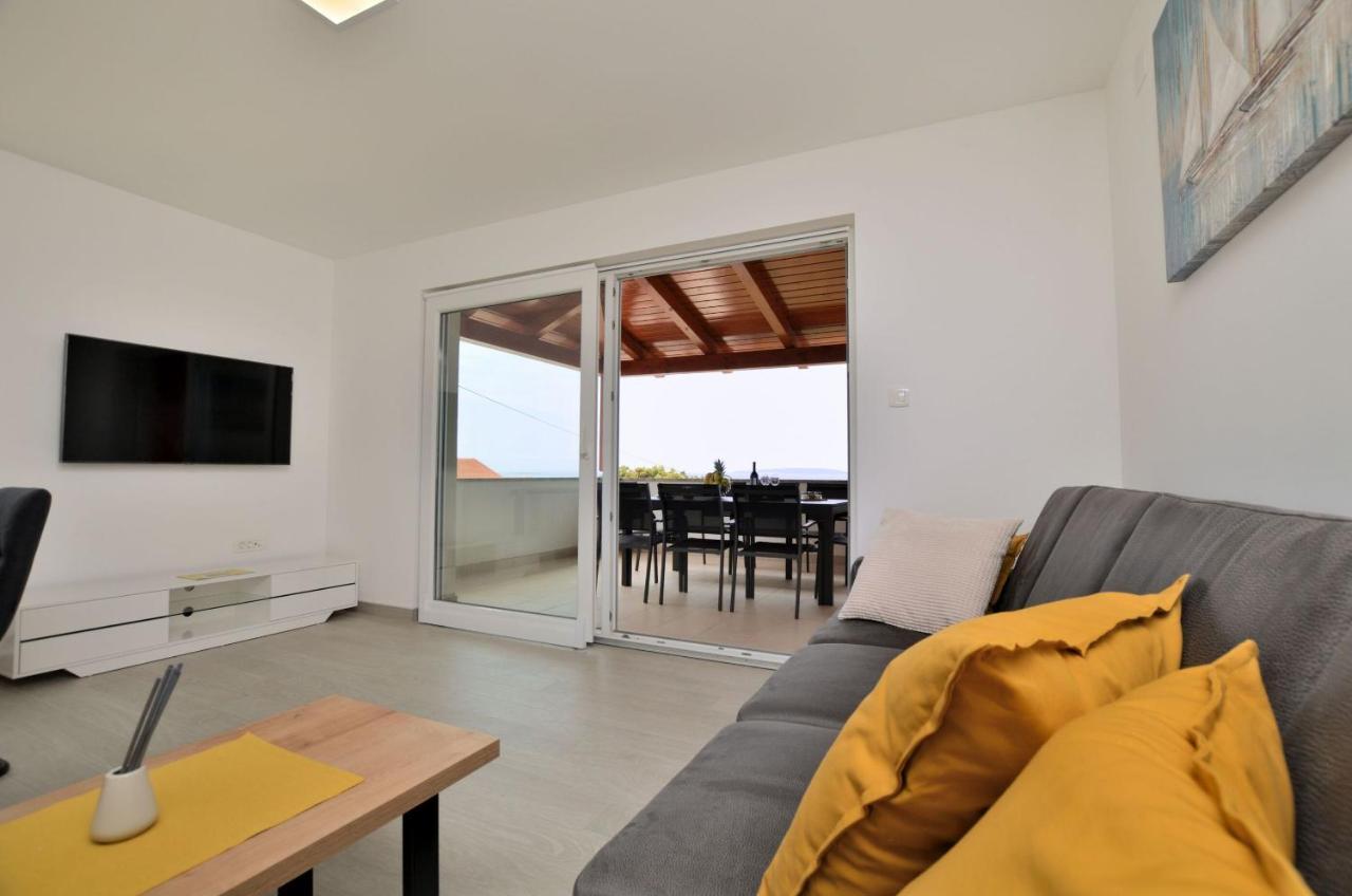 Apartments Villa Sofia Мартиншчица Экстерьер фото
